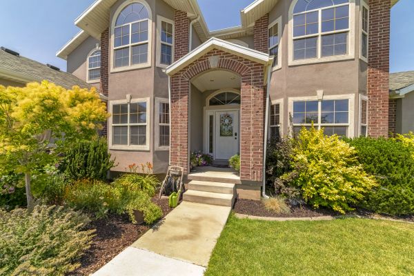 Cost of Transom Window Replacement in Deland